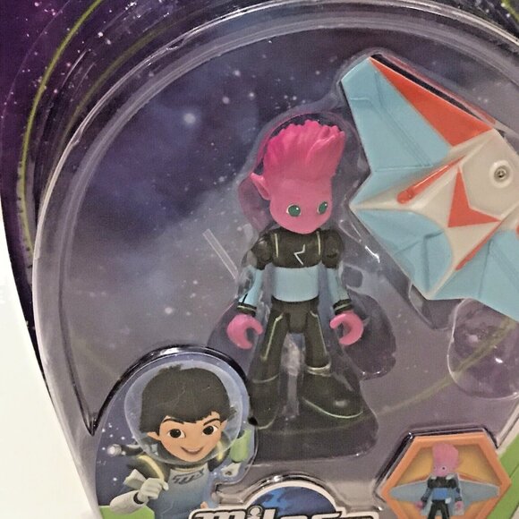 Disney Junior Miles From Tomorrowland Small Figures Set of 3 Miles Pipp Loretta - Picture 6 of 10